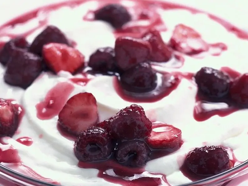 Quarkcreme mit Beeren