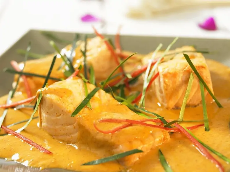 Lachs in Currysauce