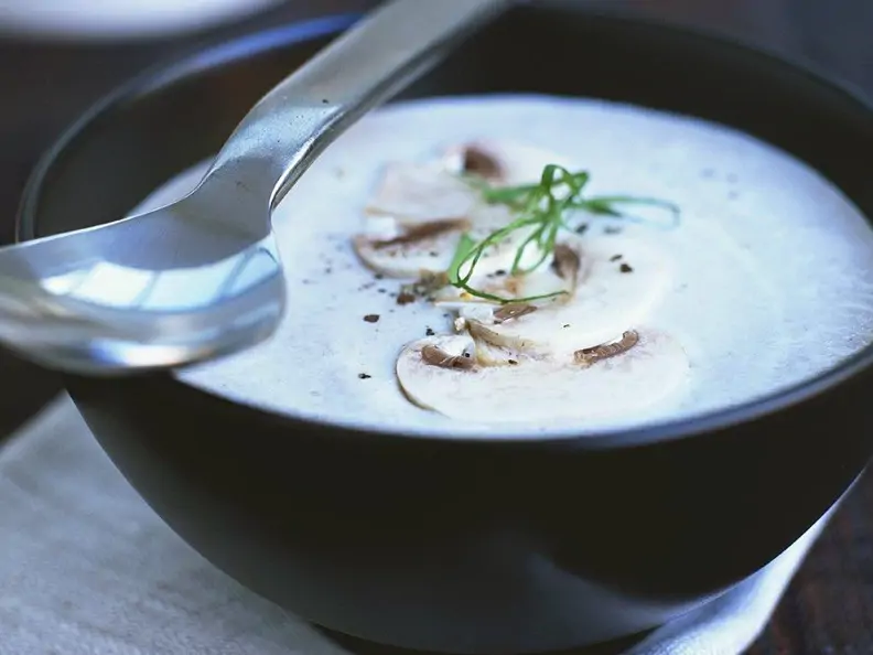 Low-Carb-Champignonsuppe
