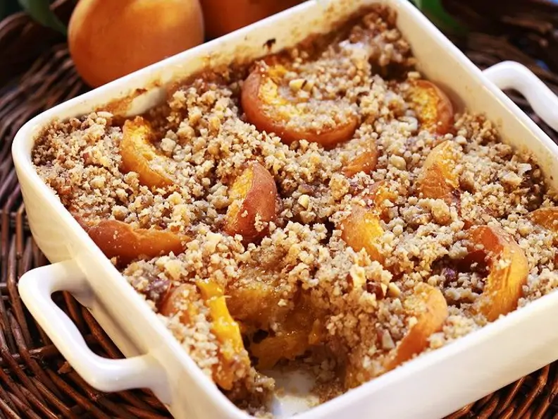 Aprikosen-Crumble