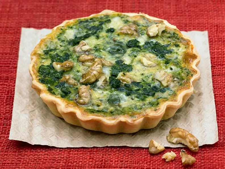 Spinat-Quiche mit Roquefort