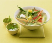 Bunte Gemüsesuppe
