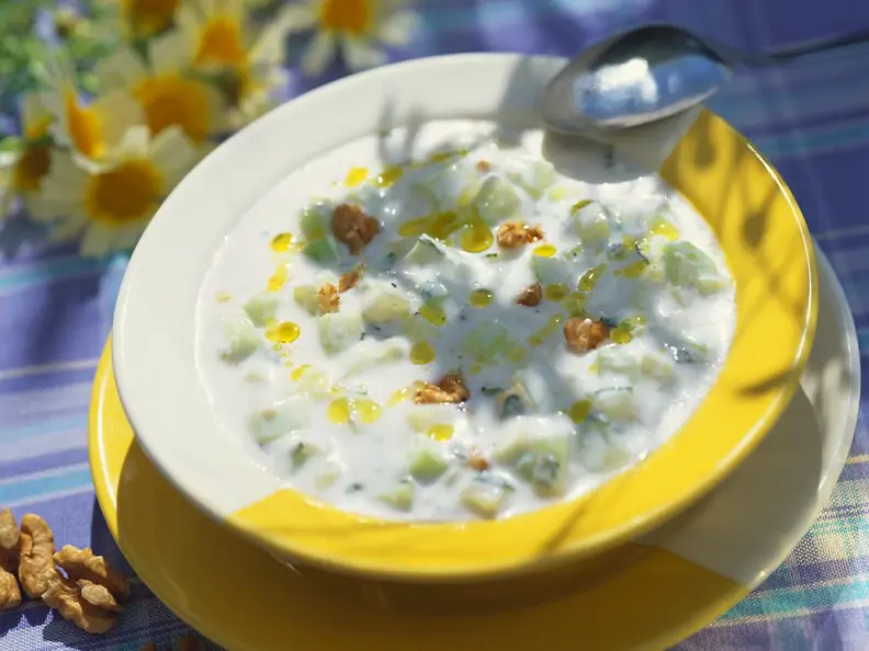 Kalte Gurkensuppe