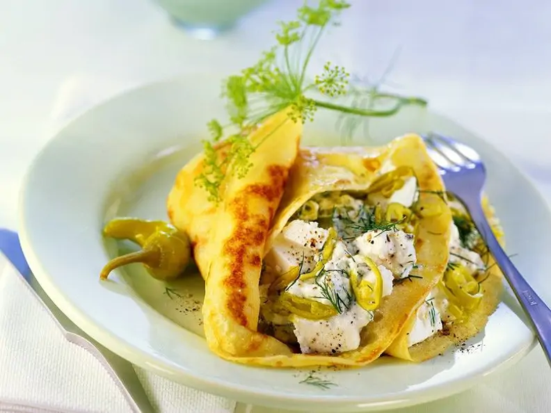 Pfannkuchen mit Käsefüllung