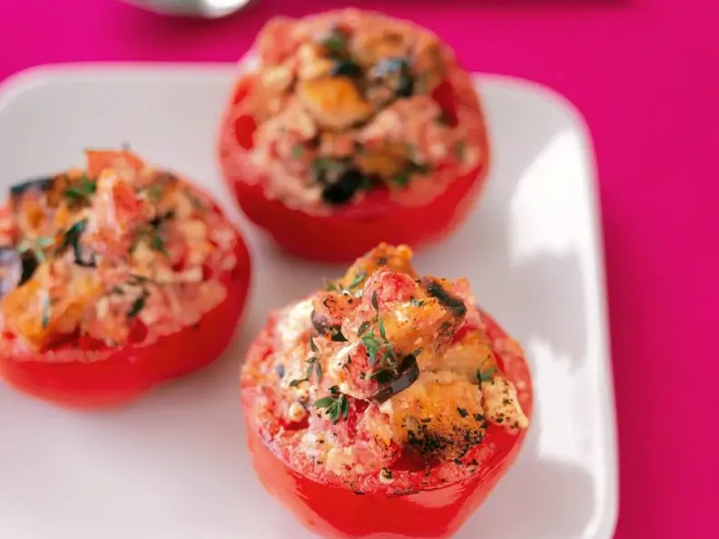Gefüllte Tomaten mit Sardellen
