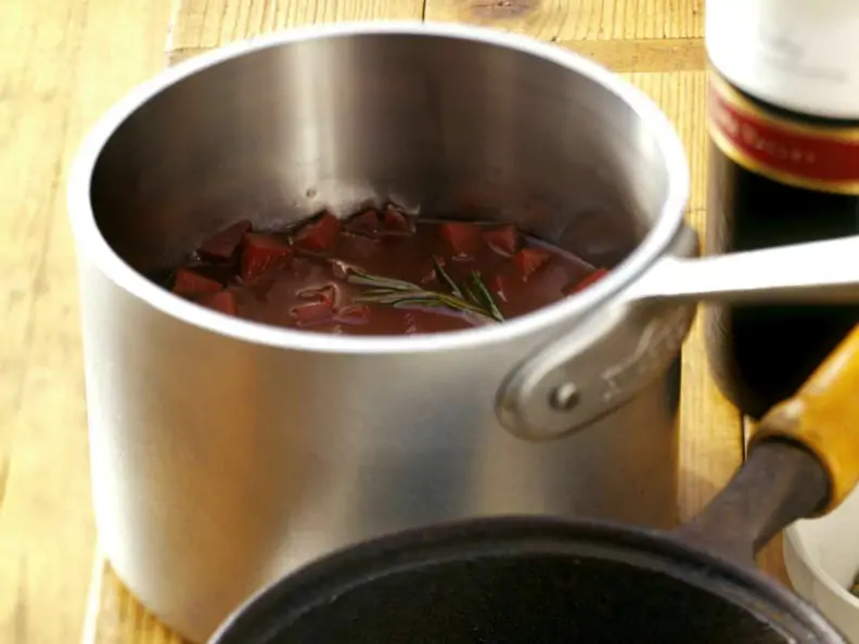 Rotweinsauce
