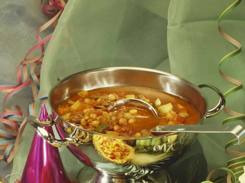 Kichererbsensuppe mit Gemüse