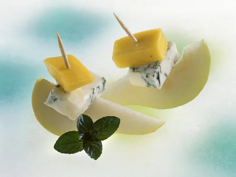 Blauschimmelkäse-Birnen-Spießchen