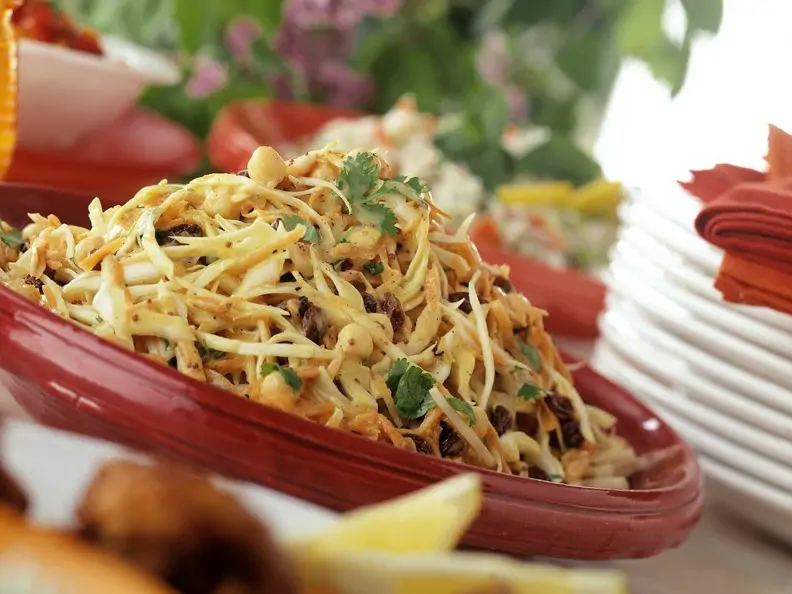Kohlsalat mit Sprossen