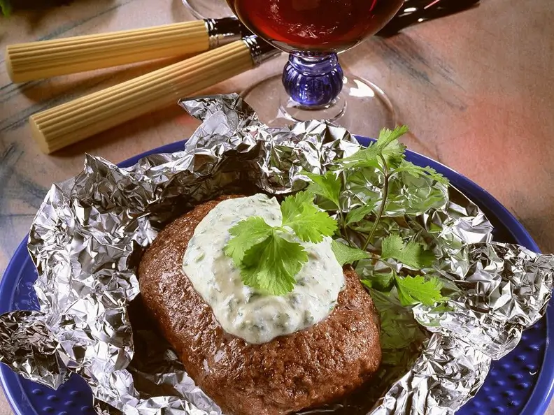 Frikadellen in Folie gebacken