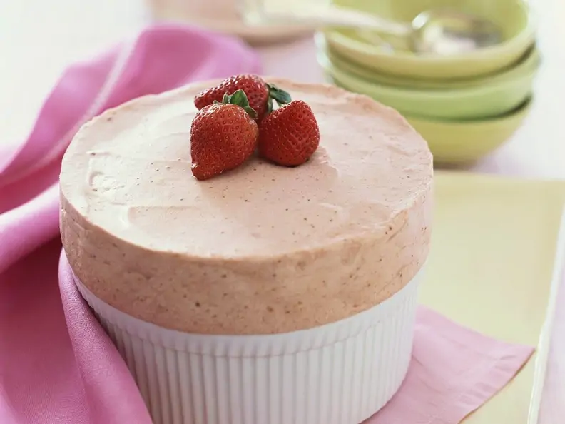 Erdbeer-Eissoufflé
