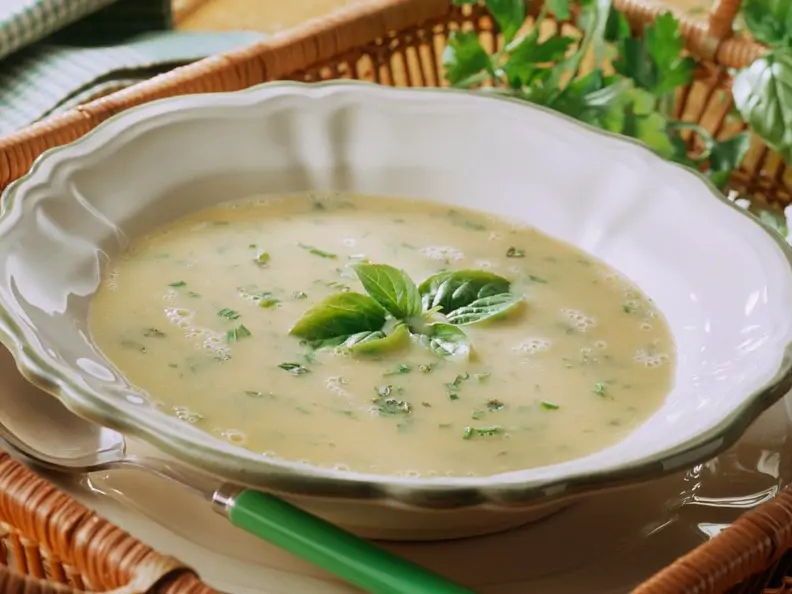 Kräutercremesuppe