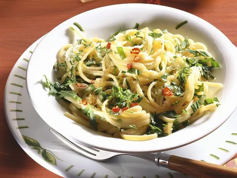 Nudeln mit Rucola