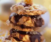 Nusskekse mit Schokolade