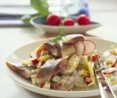 Matjes mit Kartoffelsalat