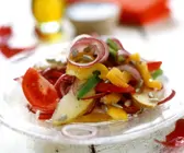 Apfel-Gemüsesalat