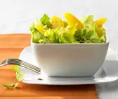 Endiviensalat mit Orangendressing