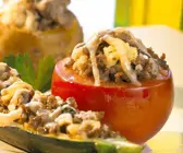 Gefülltes Gemüse mit Hackfleisch