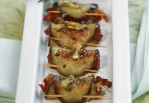 Auberginenröllchen Antipasti