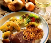 Entrecôtes mit Kartoffeln