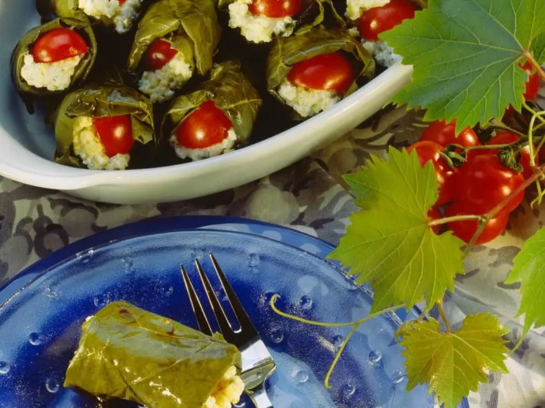 Türkische Weinblätter mit Auberginen