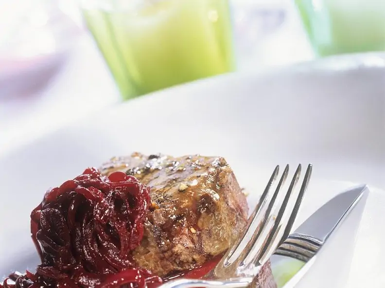 Filetsteaks mit Zwiebelsauce