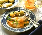 Zander mit Paprikasauce