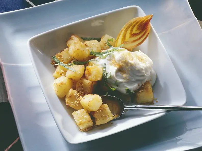 Sesam-Apfelwürfel