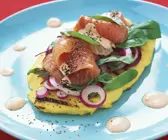 Polentaküchlein mit Lachs
