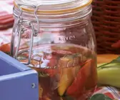 Eingelegte Peperoni