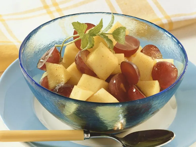 Mango-Traubensalat