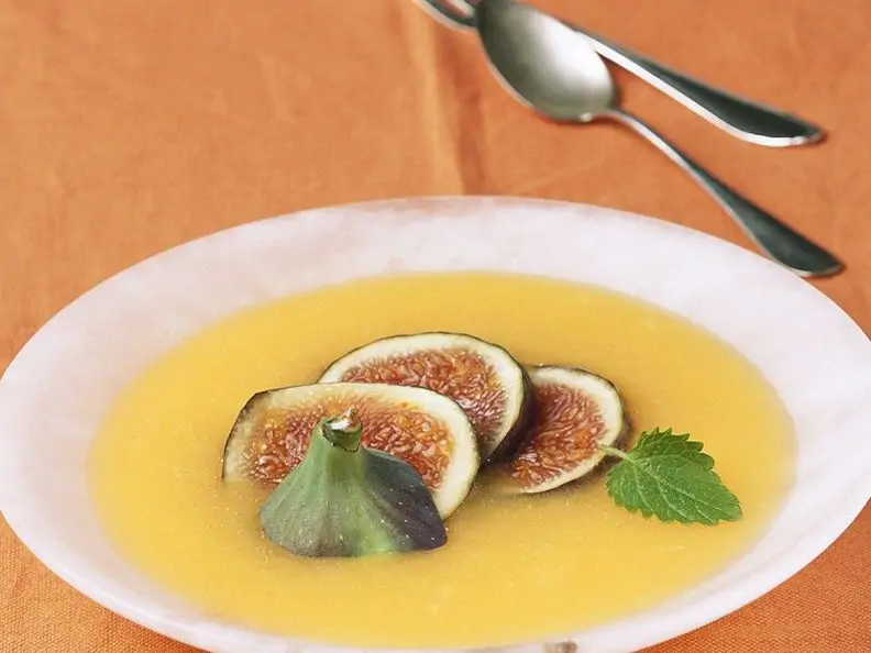 Orangensuppe