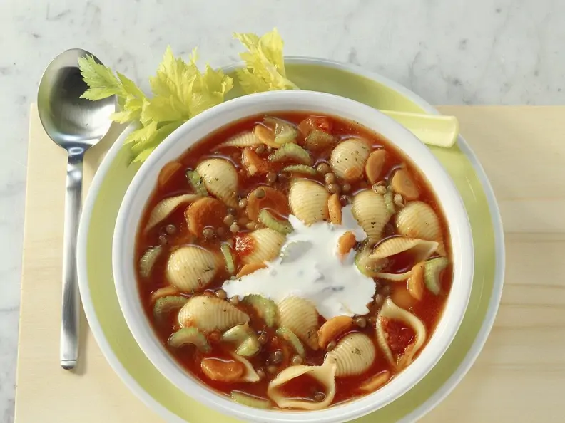 Linsen-Tomatensuppe
