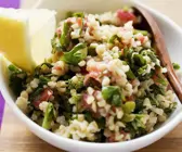 Graupensalat mit Petersilie
