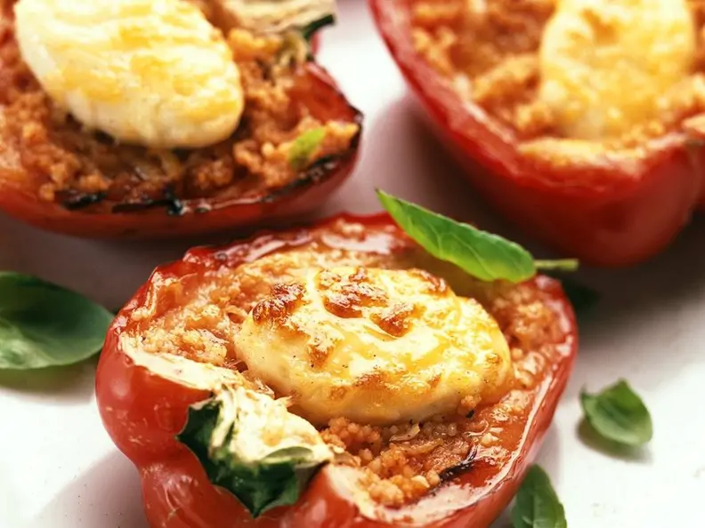 Gefüllte Paprikaschoten mit Bulgur