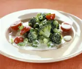 Brokkolisalat mit Joghurtdressing