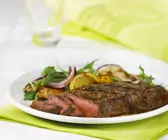 Steak mit Rucola-Orangensalat