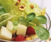 Fruchtiger Blattsalat