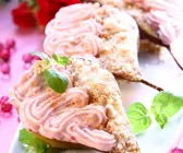Gebackene Birnen mit Beerencreme