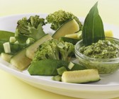 Gemüsepfanne mit Pesto