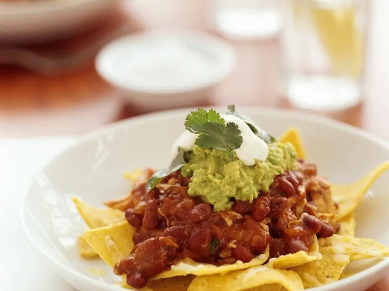 Chili mit Chips