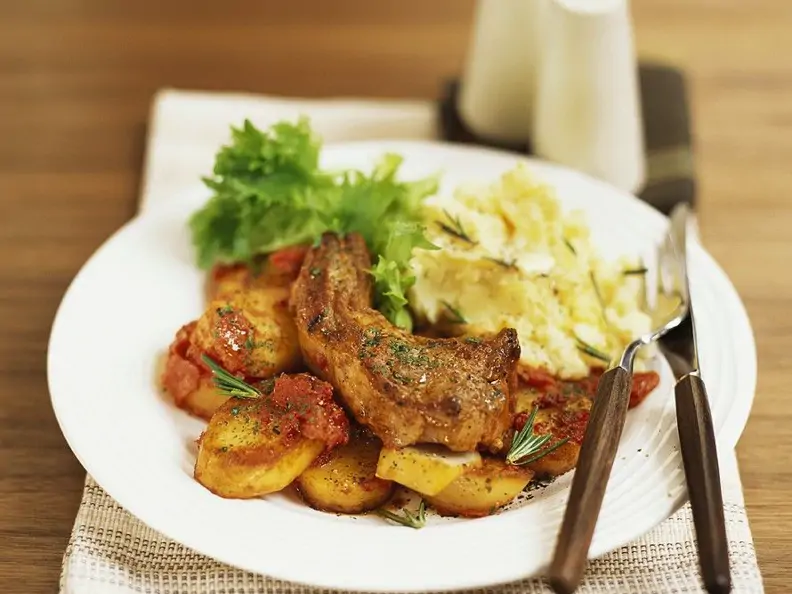 Koteletts mit Bratkartoffeln