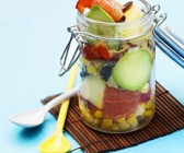 Gemüsesalat mit Mais