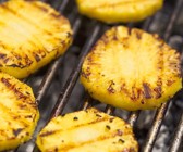 Gegrillte Ananas mit Rum