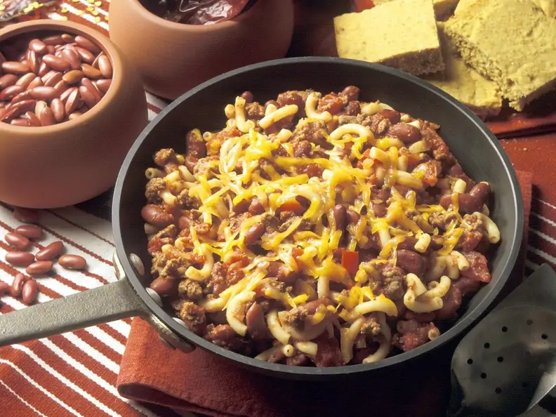 Chili con Carne mit Nudeln