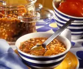 Sojabohnensuppe