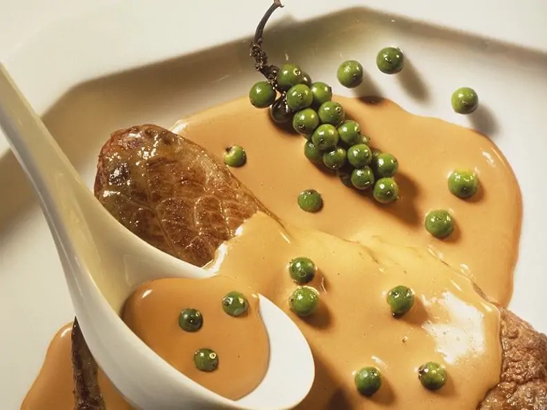 Entrecôte mit Pfeffersauce