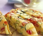 Frittata mit Zucchini und Tomaten