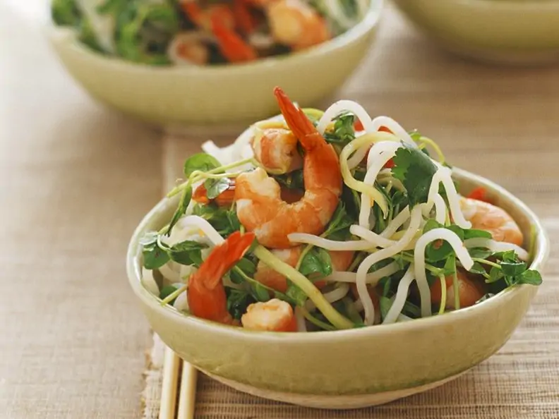 Nudel-Garnelensalat