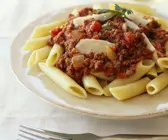 Nudeln mit Bolognesesauce